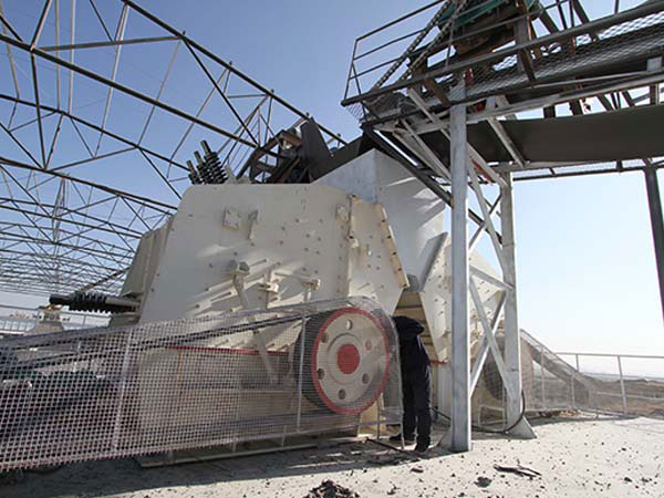 反击式华体会体育(中国)HTH·官方网站
作业现场实拍