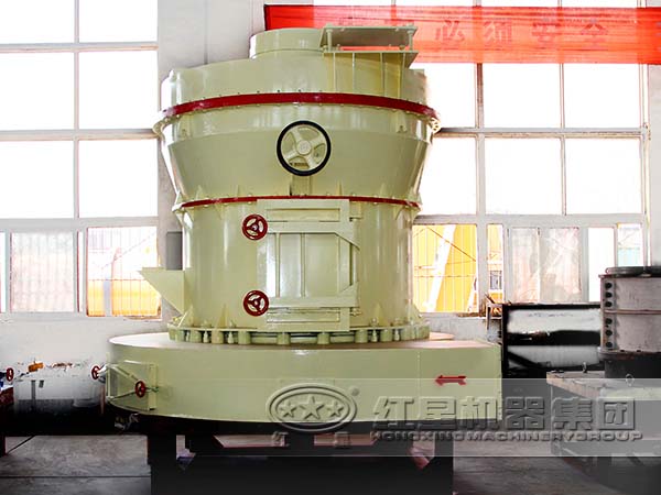 雷蒙磨粉机现场